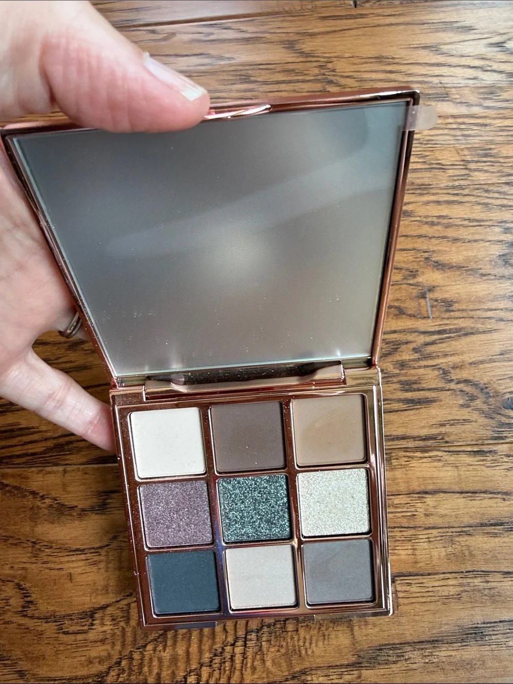Younique still bold mirror